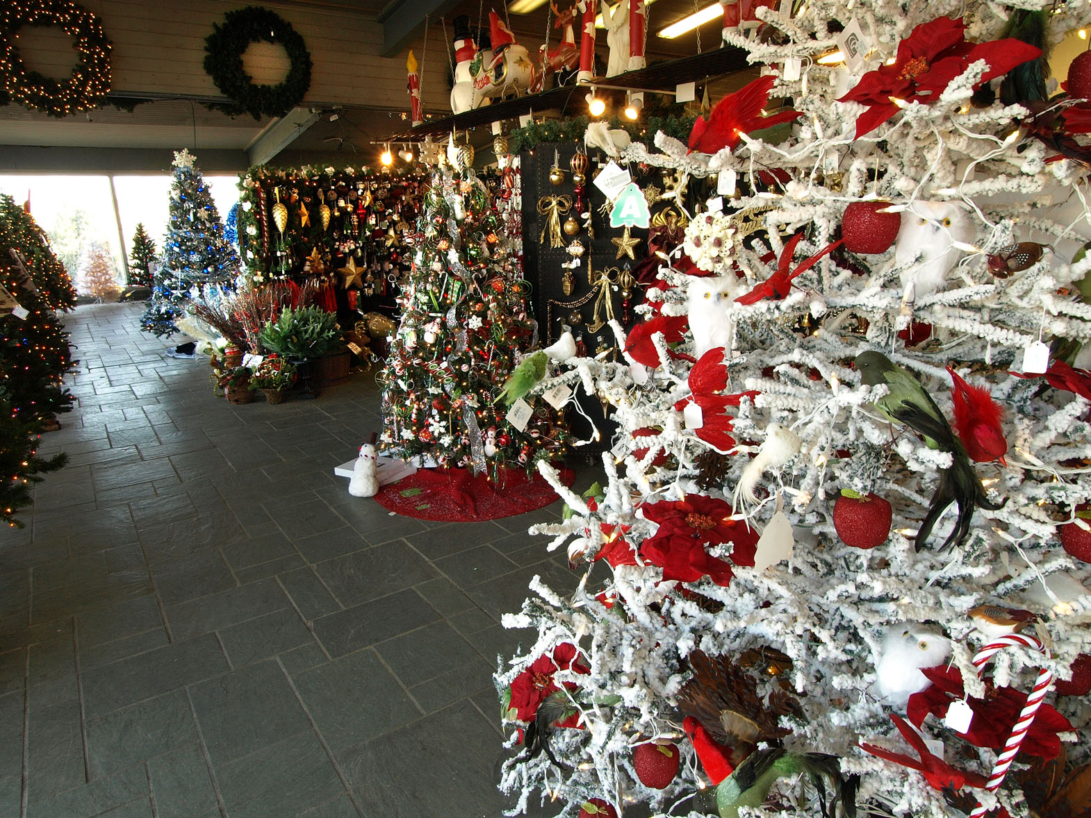 Decorated Trees Hewitts Garden Centers